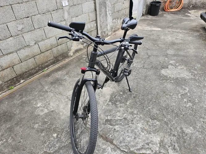 Bicicleta First Prata Aro 29 21V C/ descanso