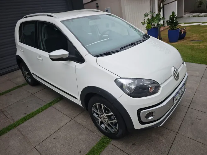 Volkswagen Up! Cross 1.0 T. Flex 12V 5P 2015