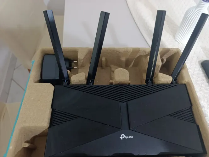 Roteador TP-Link EX220 Wi-Fi 6 AX1800 Mesh Gigabit - Excelente Estado