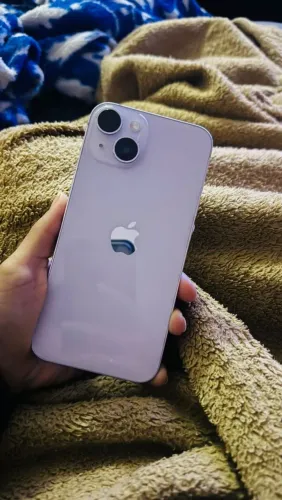 iPhone 14 128 GB $2300