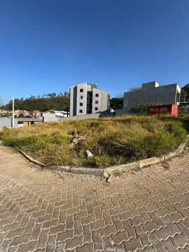 Terreno à venda de Esquina Condomínio Vila Toscana 166m² Centro Cajamar SP