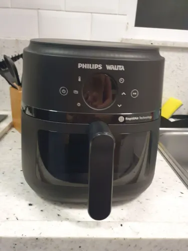 Air Fryer Philips Walita em excelente estado. 