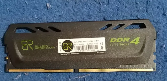 01 memória ddr4 8gb 3200m