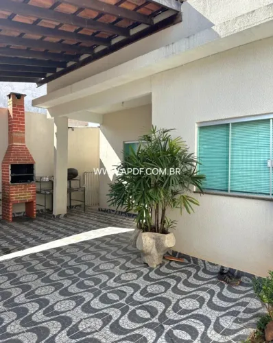Casa para Venda em Brasília, Fazendinha (Itapoã), 2 dormitórios, 1 suíte, 2 banheiros, 2 v