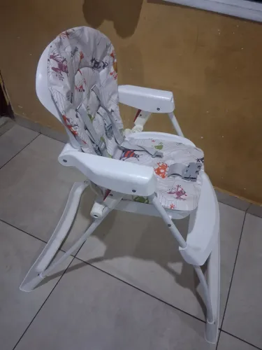 Cadeira alimentação infantil