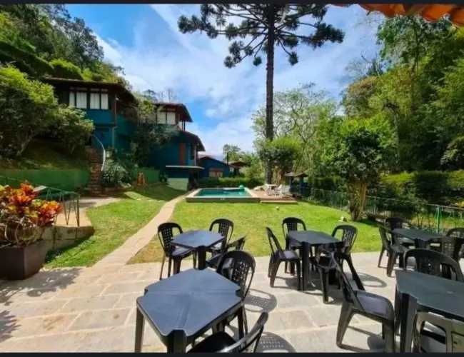 Itaipava (Fácil acesso a BR040) - Casa com 4 quartos, piscina.