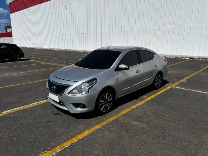 Nissan Versa SL 1.6 16V Flexstart 4P Aut. 2018