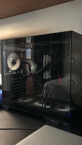 PC gamer Ryzen 7 8700G | 32GB DDR5
