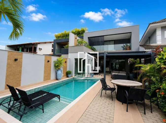 RIO MAR - BARRA DA TIJUCA - CASA PARA VENDA - 450m DE ÁREA CONSTRUÍDA- 5 SUITES -