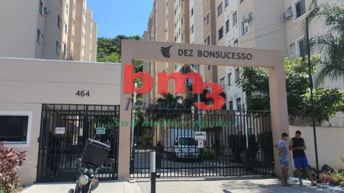 2-7803 - Apartamento - Avenida Itaoca - Bonsucesso