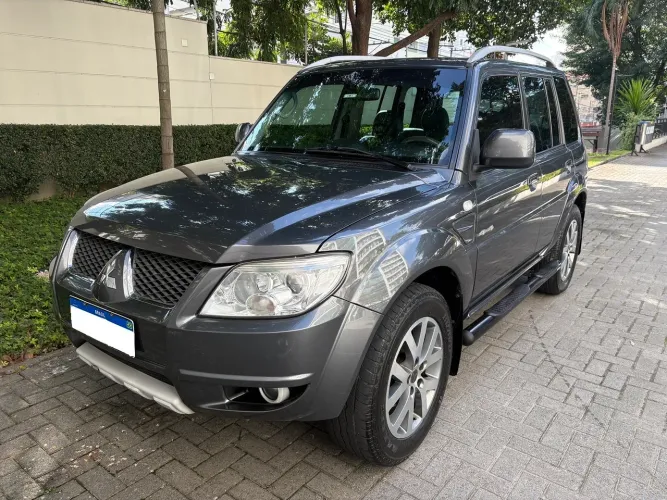 Mitsubishi Pajero TR4 2.0/ 2.0 Flex 16V 4X4 Aut. 2014