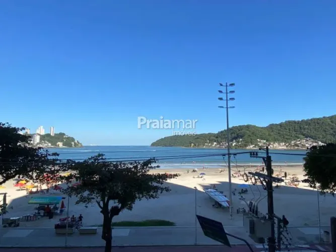 AP. ESPAÇOSO À VENDA EM SÃO VICENTE - 2 DORMITÓRIOS + DEP. EMPR., FRENTE PARA O MAR, R$ 45