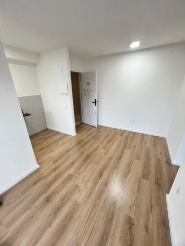 Piso Laminado Instalado a partir de R$130/m² | Material + Mão de Obra
