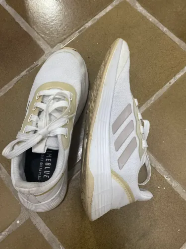 Tênis Adidas Seminovo N39