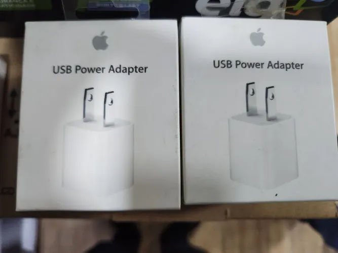 Adaptador carregador de tomada Apple USB 