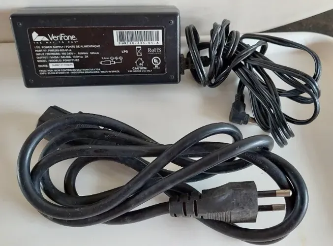 Fonte De Alimentação Verifone Fon0771-rs 12v 2a Bivolt (Usado)