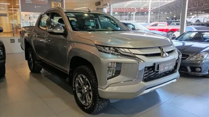 Mitsubishi L200 Triton Sport HPE-S 2.4 CD Dies. AUT 2022