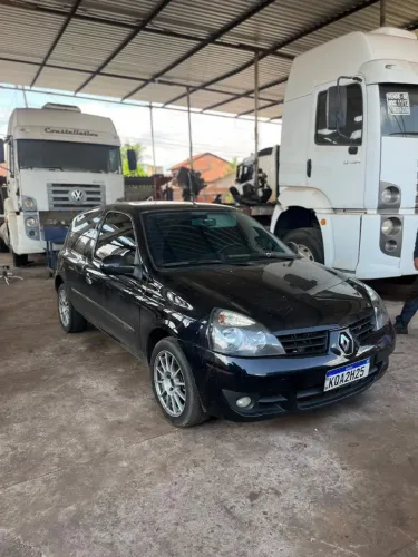 Renault Clio Hi-flex 1.0 16V 3P 2012
