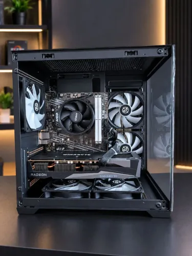 PC GAMER RYZEN 7 5700 + RX 7600 8GB + SSD 256GB + 16GB DDR4 + FONTE 600W<br>