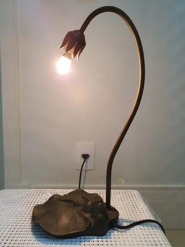 LUMINÁRIA DE MESA/ABAJUR ANTIGO