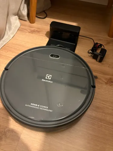 Robô aspirador Eletrolux