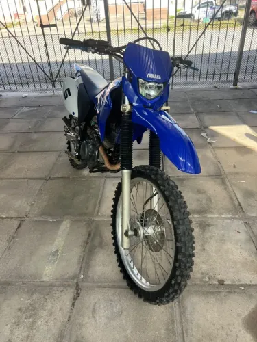 YAMAHA TTR 230