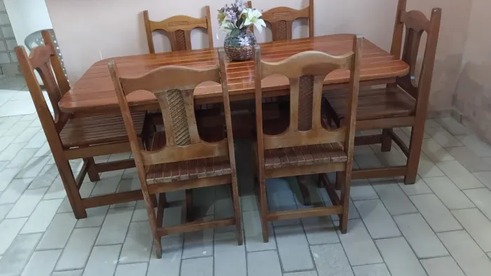 Mesa de madeira 