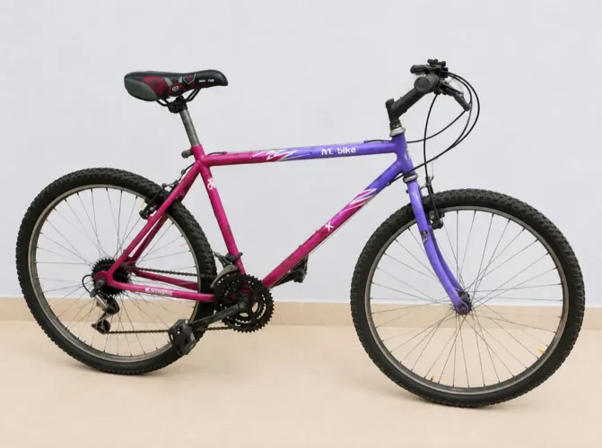 Bicicleta Monark aro 26 18 marchas 