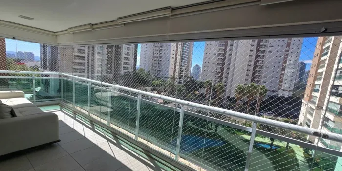 VENDE-SE ou ALUGA-SE APARTAMENTO NO LORIAN 167m²VENDE-SE ou ALUGA-SE APARTAMENTO NO LORIAN