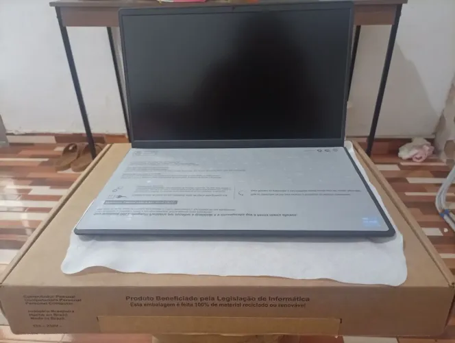 Notebook Dell Inspiron 15 lacrado novo
