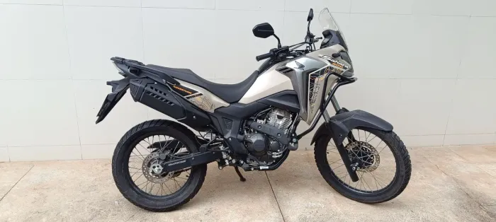 Vendo, aceito moto de menor valor 