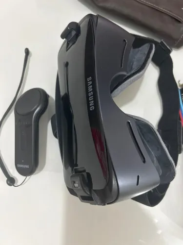 Óculos Realidade Virtual Samsung Gear VR Com Controle Original (Completo)