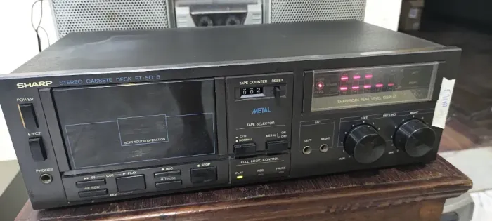Tape Deck Sharp RT50B Ótimo estado Funcionando bem.