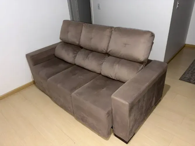 Sofá retrátil e reclinável 3 lugares