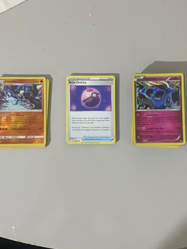 Lotes de cartas pokémons diversas(Antigas,Atuais,Raras entre outros)