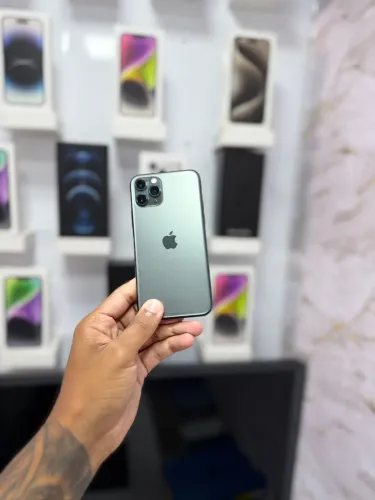 IPHONE 11 PRO  - 64GB VERDE ?1.399