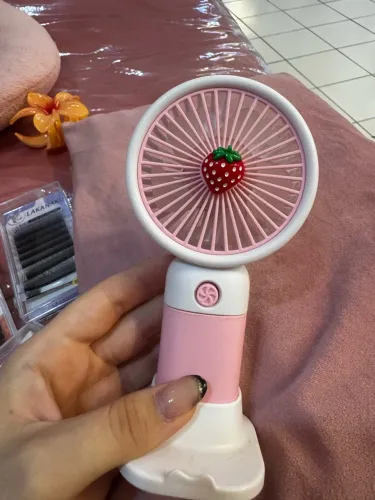 Materiais de cílios