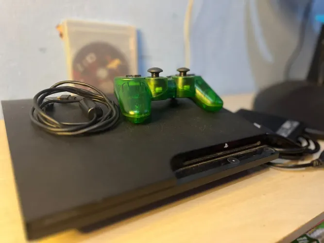 PS3 Fat + Controle e HD Externo + Jogos