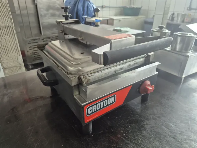 Chapa Elétrica Industrial para Lanchonete