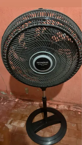 Ventilador de Coluna Mondial
