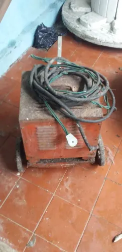 Máquina  de solda   ( INDUSTRIAL ) 
