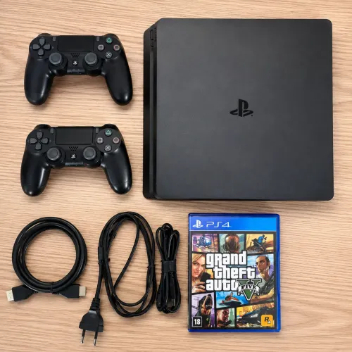 ps4 slim muito novo pra sair logo!