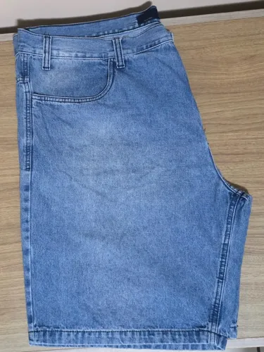 BERMUDA JEANS POOL AZUL - TAM 56 - BASKET/SKATE/NIKE/HIPHOP/Y2K/VINTAGE