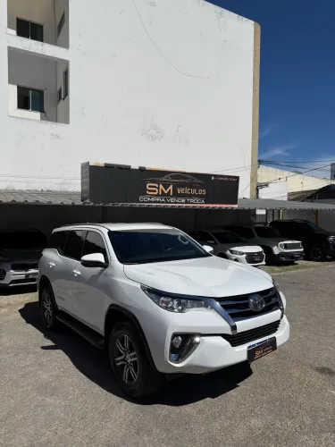 Toyota Hilux SW4 SR 4X2 2.7/ 2.7 Flex 16V Aut. 2018