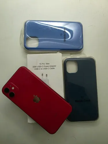 Vendo ou troco iphone 11 128gb red