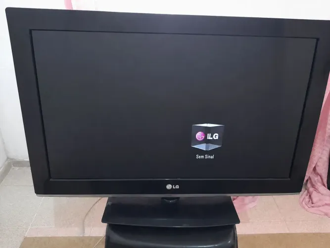 TV LG 32 POLEGADAS A VENDA ! USADA ,BOA.