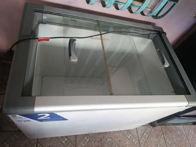 CONGELADOR TAMPA DE VIDRO