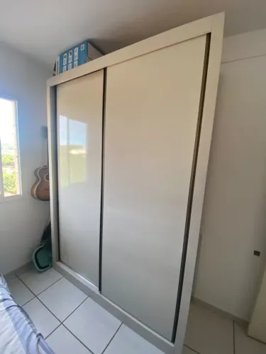 Guarda-roupa 2 portas