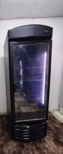 Freezer Cervejeira Usada - Preta 