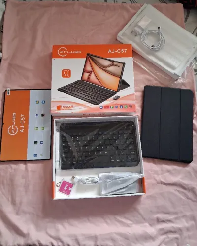 Vendo Tablet AJ-C57 Novo!! Completíssimo!
